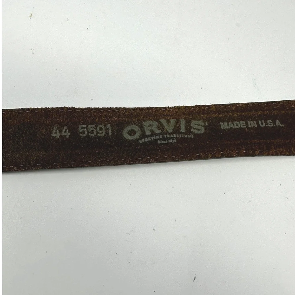 Orvis Mens Brown Leather Western Belt Silver Buckle Tip Made in USA 44 5591